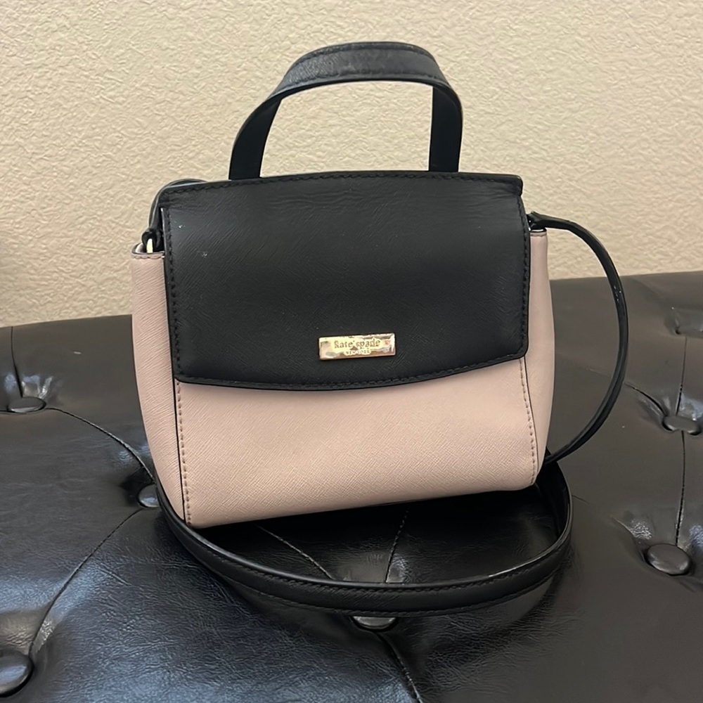 EUC Kate Spade Saffiano Leather Crossbody